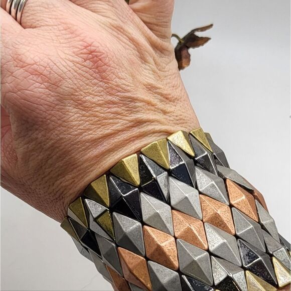 "5/$25" Multicolored Metal Cleopatra Style Wide Stretch Costume Bracelet - Picture 4 of 5